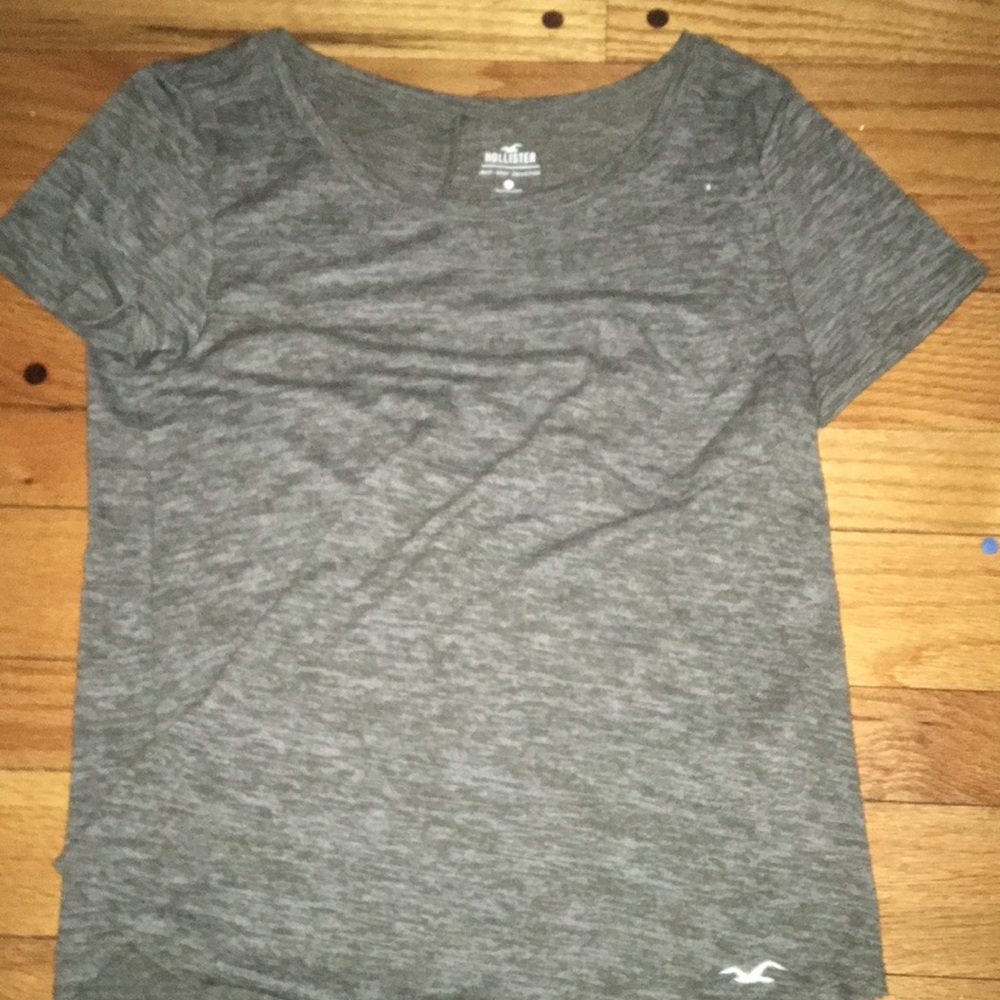 Green Hollister T shirt